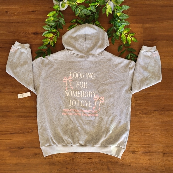 Women's 'Somebody To Love' Hoodie (XL) - Picture 4 of 9